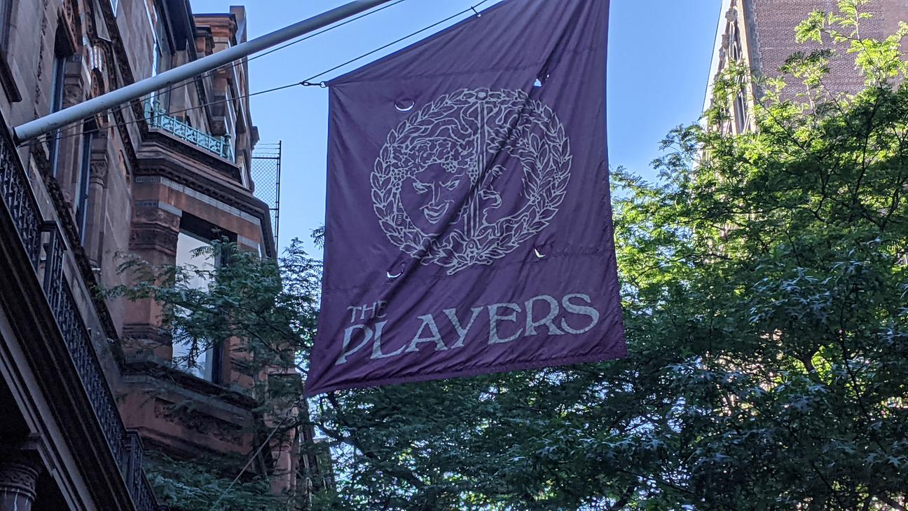 The Players — private club artists and arts lovers 