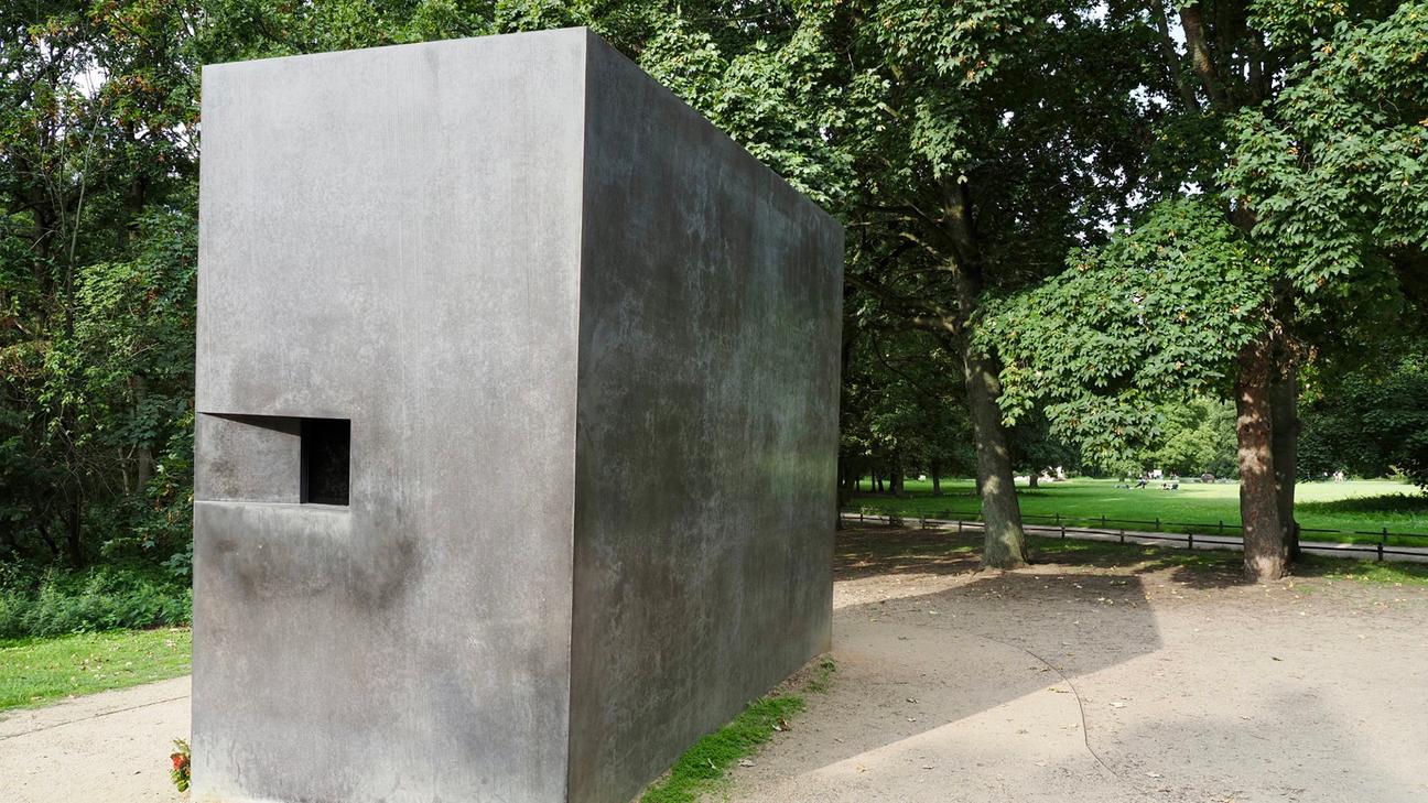 Memorial to Homosexuals Persecuted under National Socialism