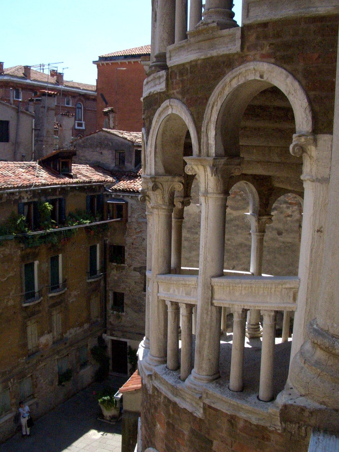 A photo of Contarini del Bovolo Palace